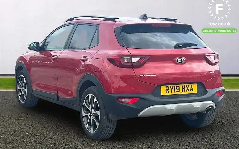 Used Kia Stonic 120 HP (88 kW) 2019 Red SUV