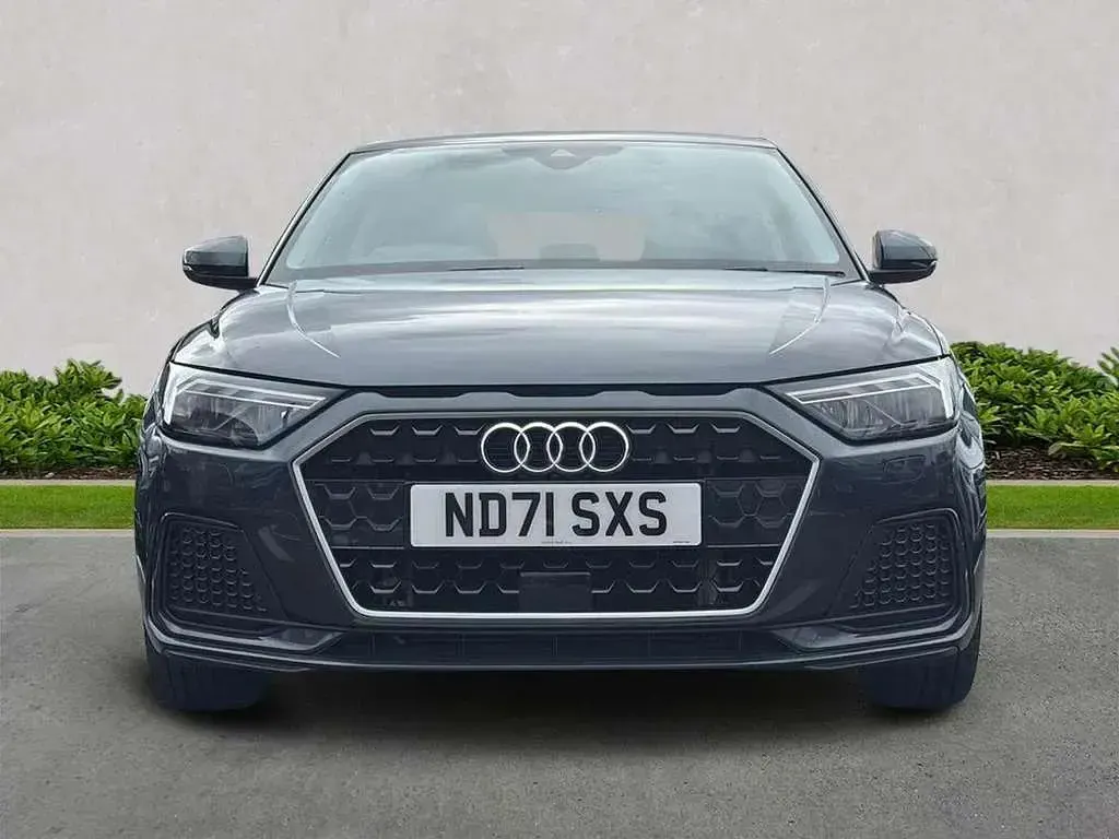 Used Audi A1 Sport 95 HP (69 kW) 2021 Grey SUV