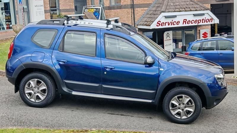 Used Dacia Duster Lauréate 2015 Blue SUV