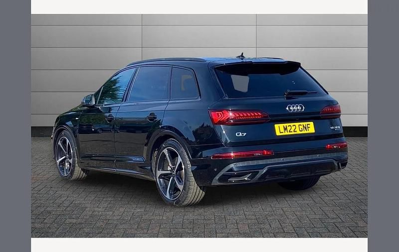 Used Audi Q7 Black Edition 340 HP (250 kW) 2022 Black SUV