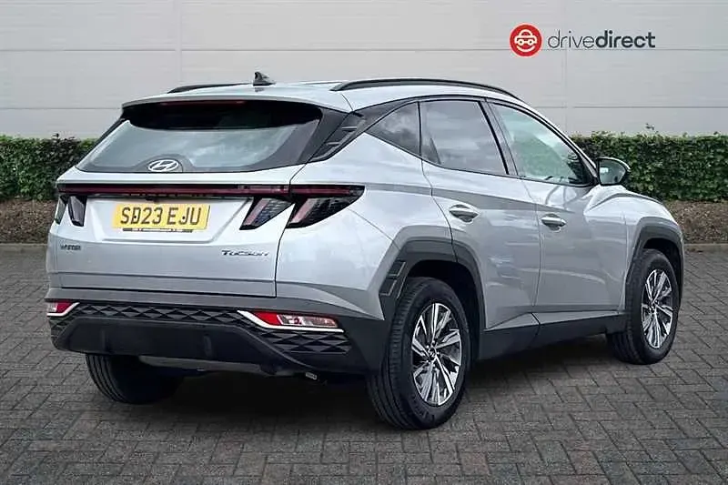 Used Hyundai Tucson SE 150 HP (110 kW) 2023 Silver SUV