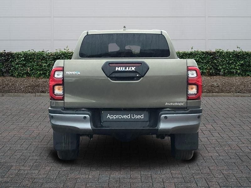 Used Toyota HiLux 2025 Bronze Pickup