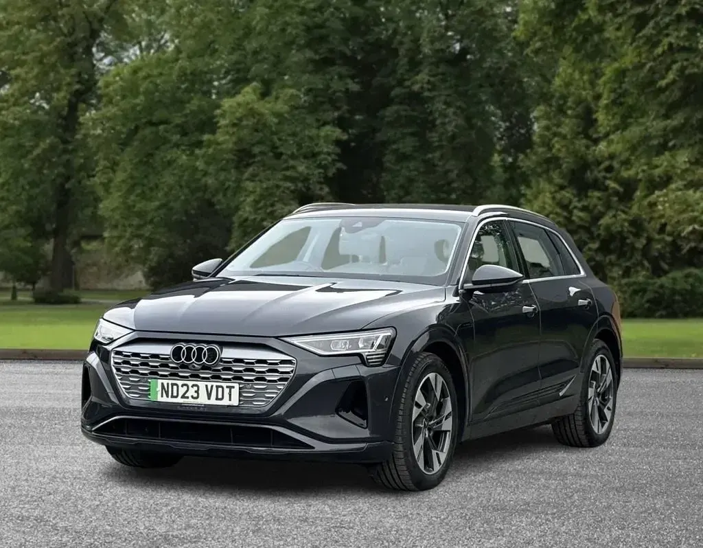 Used Audi Q8 e-tron Sport 11 kW (15 HP) 2023 Grey SUV