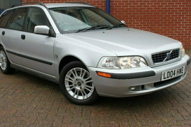 Used Volvo V40 109 HP (80 kW) 2004 Estate
