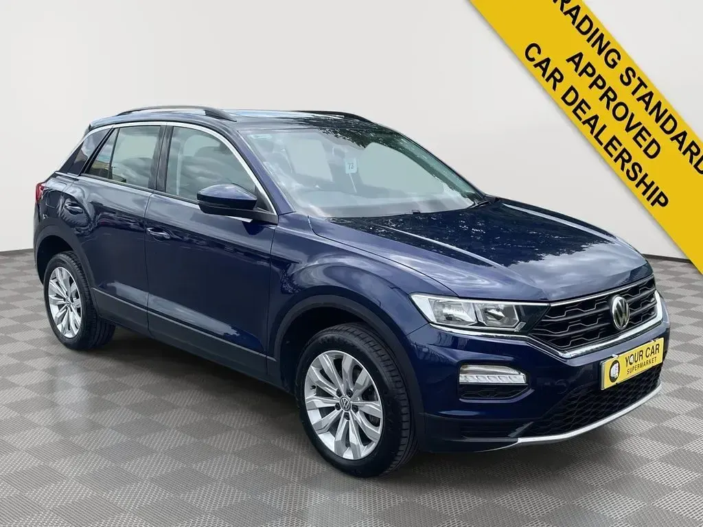 Used VW T-Roc SE 150 HP (110 kW) 2019 Blue SUV