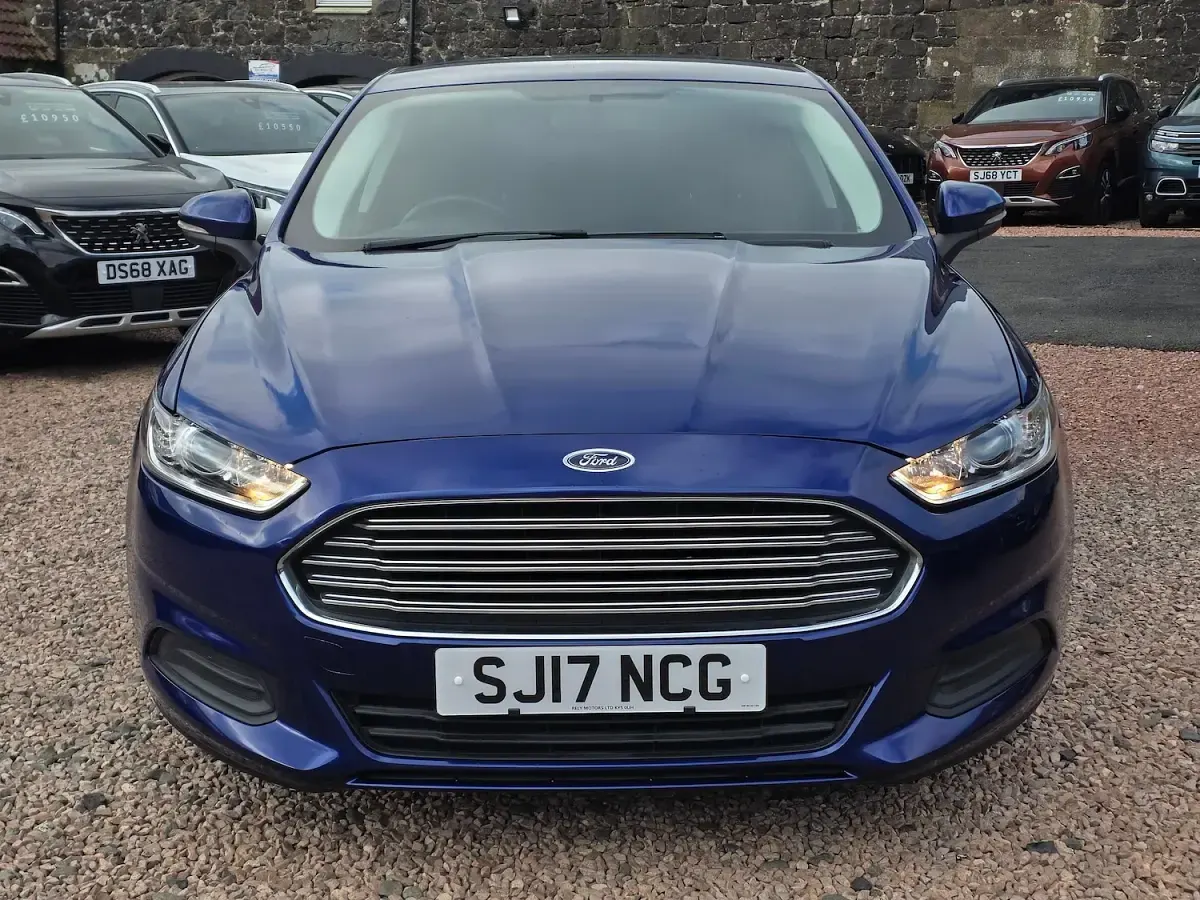 Used Ford Mondeo Style 150 HP (110 kW) 2017 Blue Hatchback