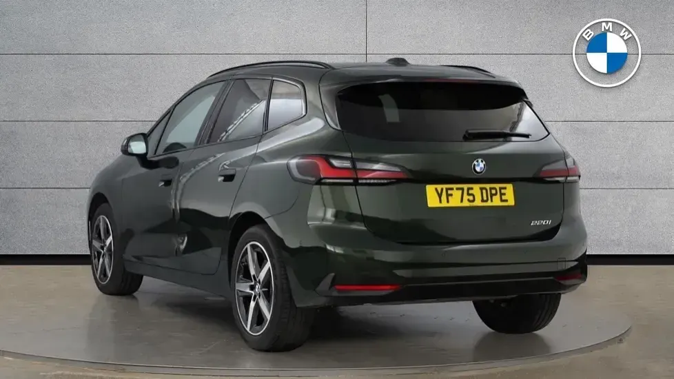 Used BMW 220 Active Tourer Sport Line 168 HP (123 kW) 2025 Green MPV