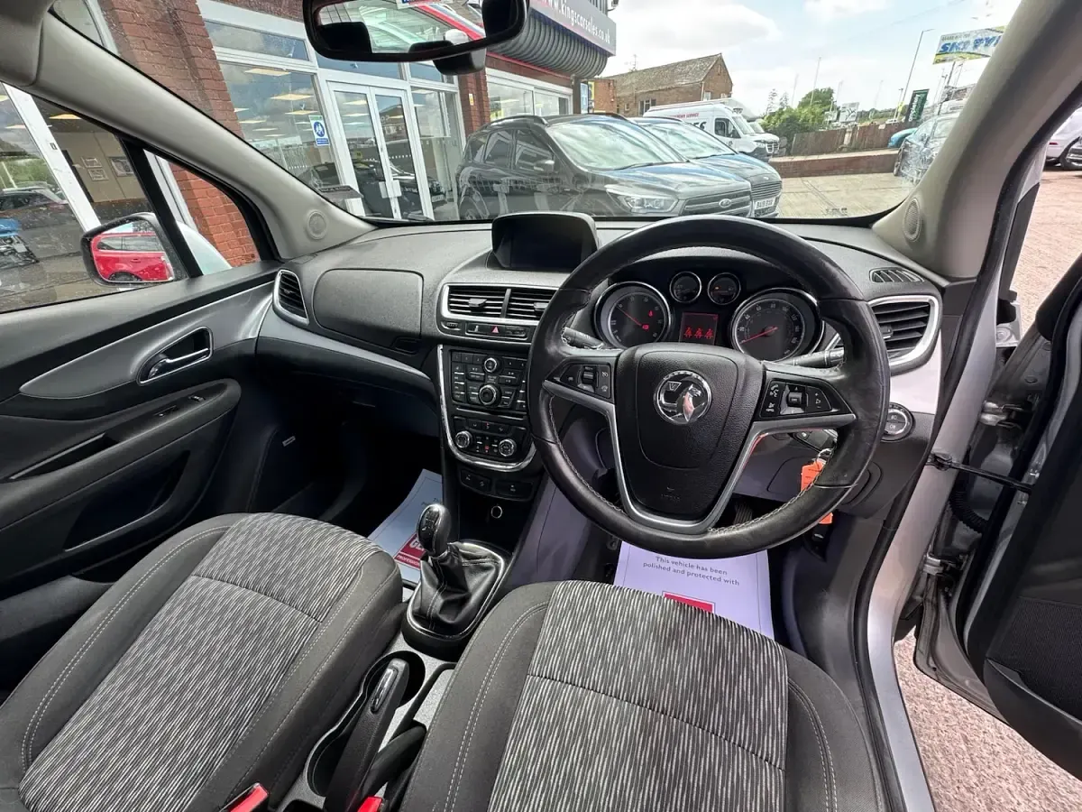 Used Vauxhall Mokka 130 HP (95 kW) 2014 Sovereign silver SUV