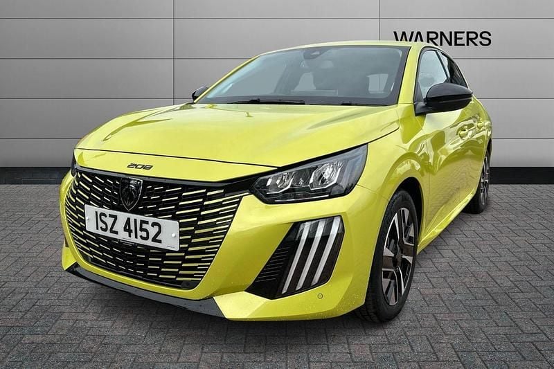 Used Peugeot 208 Allure 99 HP (72 kW) 2024 Yellow Hatchback