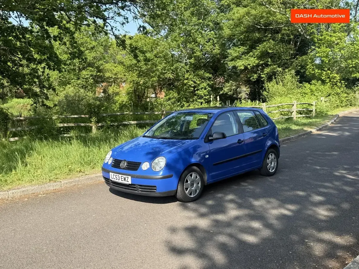 Used VW Polo 65 HP (47 kW) 2003 Blue Hatchback