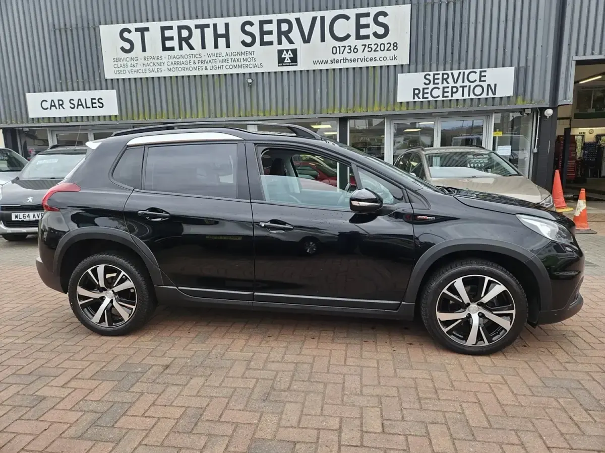 Używany Peugeot 2008 GT-line 2018 Czarny SUV