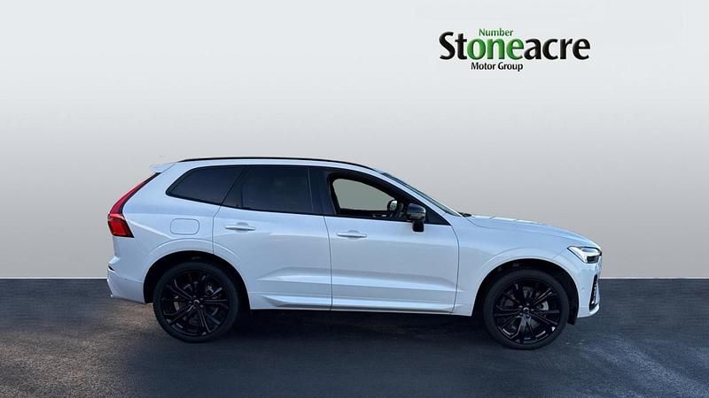 Used Volvo XC60 Ultra 449 HP (330 kW) 2025 White SUV