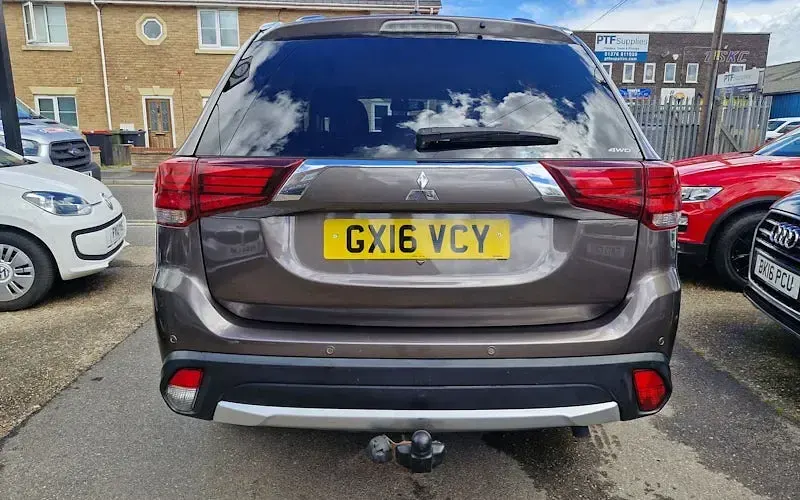 Used Mitsubishi Outlander 150 HP (110 kW) 2016 SUV