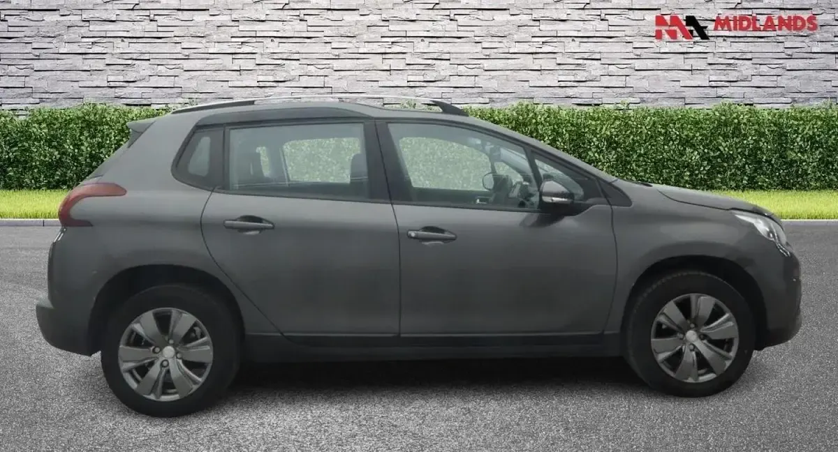 Second-hand Peugeot 2008 Active 2017 Gri SUV