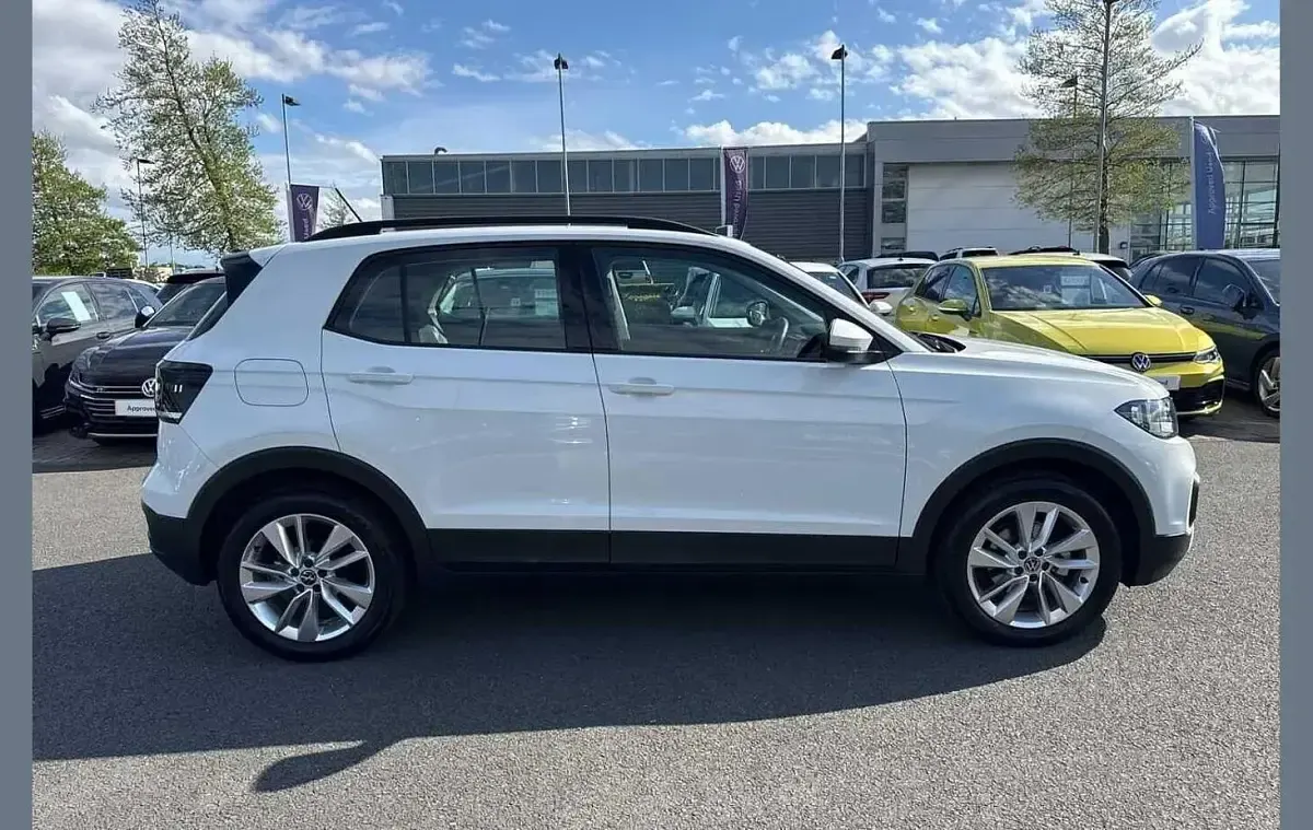 Usado VW T-Cross SE 110 HP (80 kW) 2022 Branco SUV