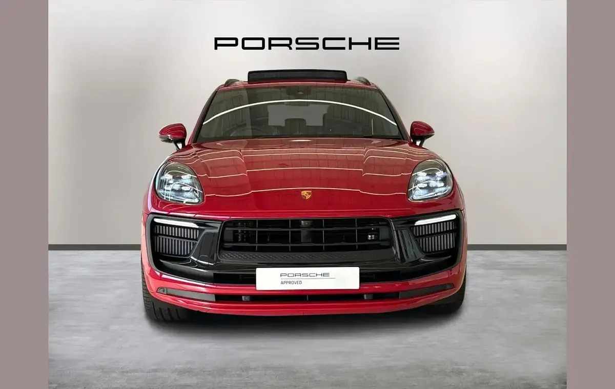 New Porsche Macan 374 HP (275 kW) 2026 Red SUV