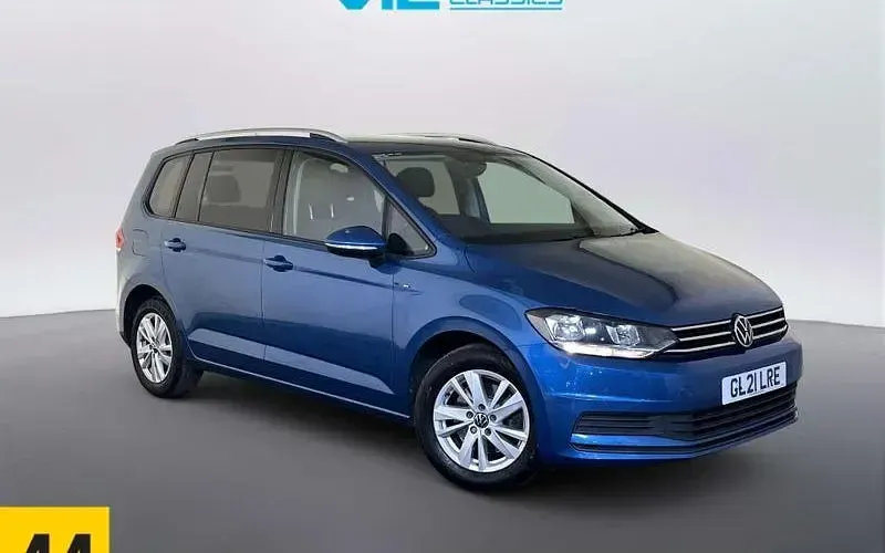 Used VW Touran SE 150 HP (110 kW) 2023 MPV