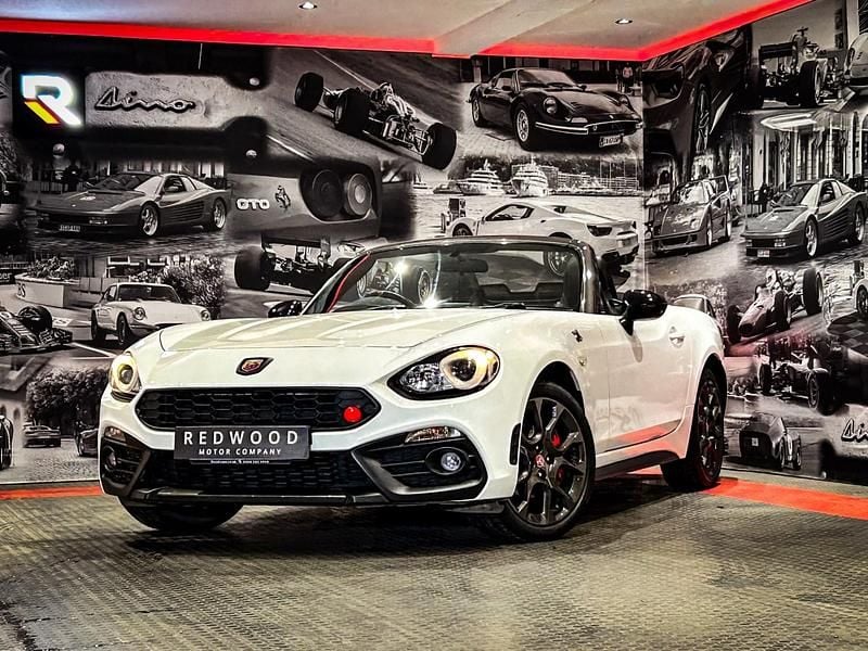 Used Abarth 124 Spider 170 HP (125 kW) 2017 White Cabriolet