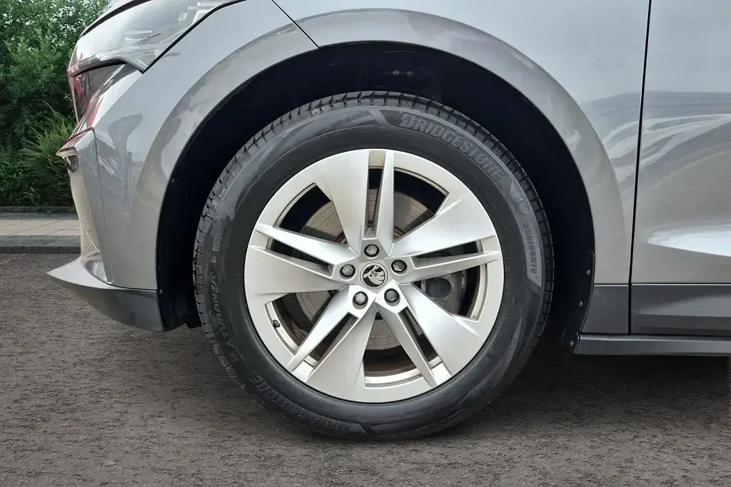 Used Skoda Enyaq iV 210 kW (286 HP) 2024 Grey SUV