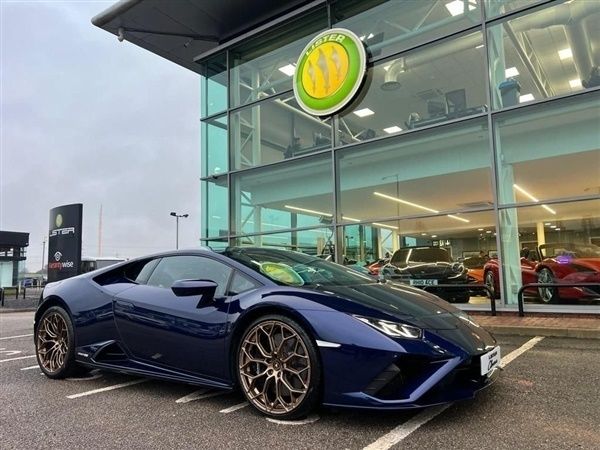 Blue Used 2021 Lamborghini Huracán Coupe | £179,995 - Image 1/1