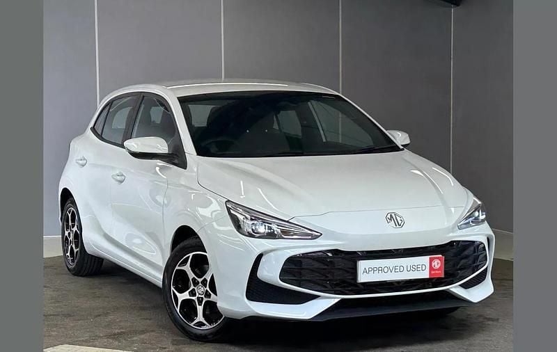 White Used 2025 MG MG3 SE Hatchback | £14,245 (Super price) - Image 1/4