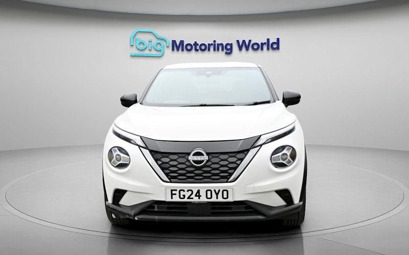 Used Nissan Juke N-Connecta 114 HP (83 kW) 2023 White SUV