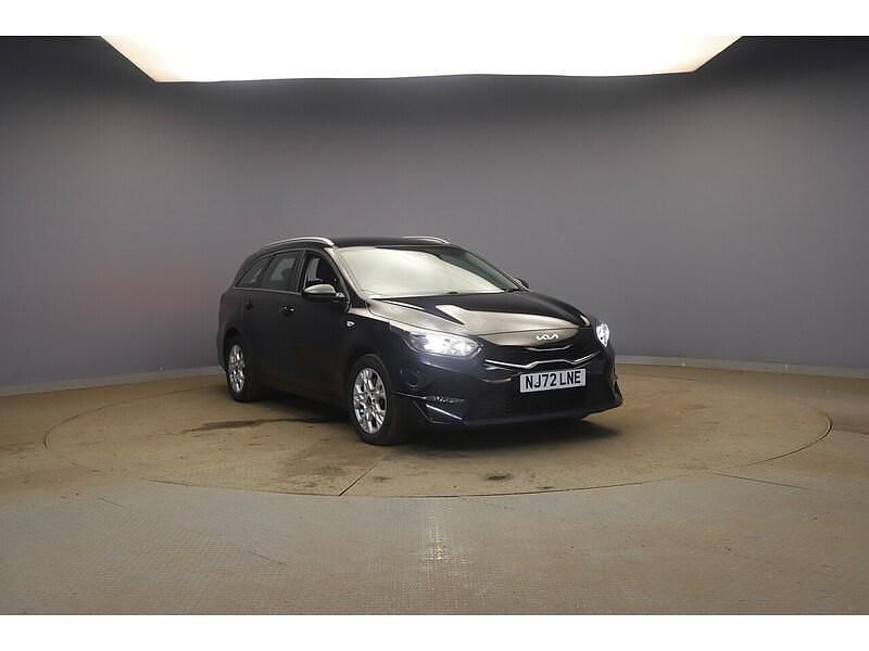 Black Used 2022 Kia Ceed 2 Estate | £11,795 (Fair price) - Image 1/2