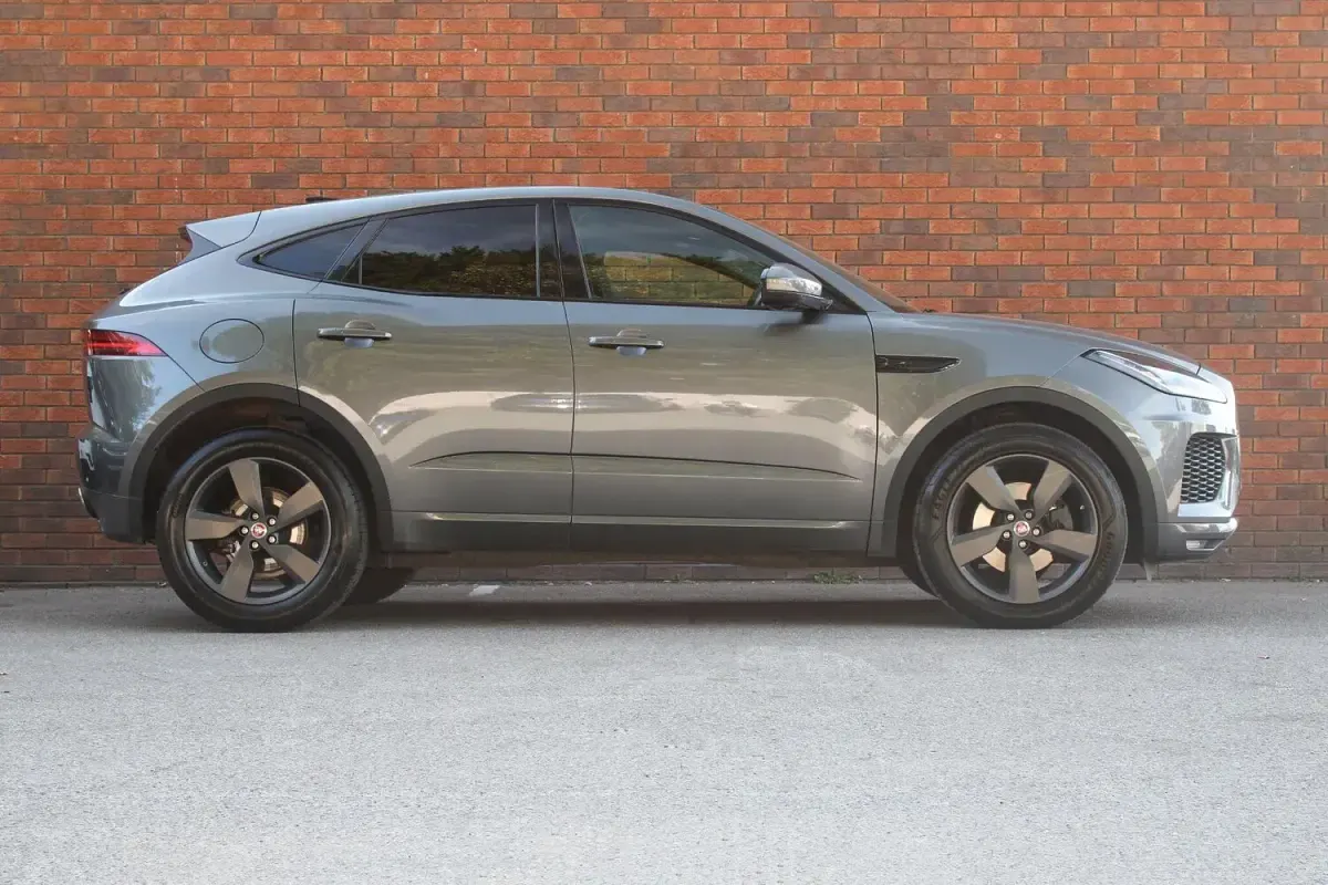 Used Jaguar E-Pace Chequered Flag 147 HP (108 kW) 2020 Grey SUV