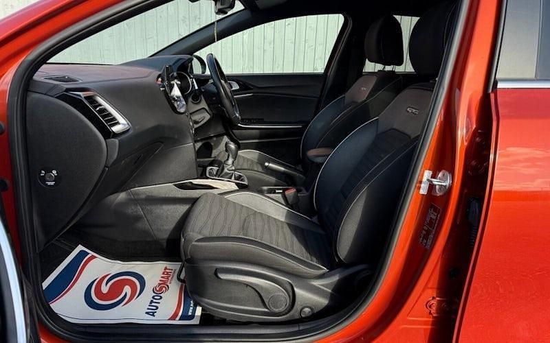 Used Kia Ceed GT-Line 160 HP (117 kW) 2023 Hatchback