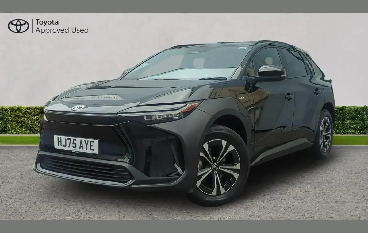 Used Toyota bZ4X 150 kW (204 HP) 2025 Black SUV
