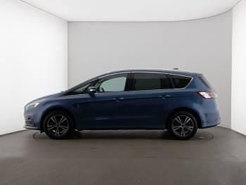 Used Ford S-MAX Titanium 190 HP (139 kW) 2022 Blue MPV