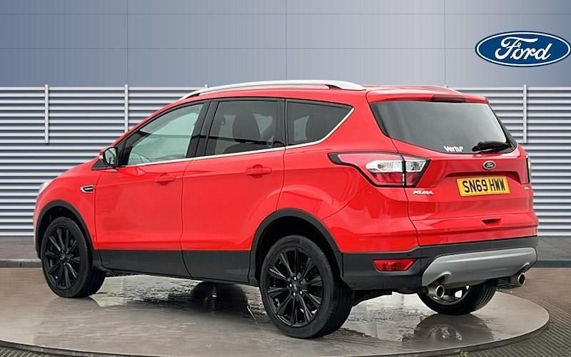 Used Ford Kuga Titanium X 182 HP (133 kW) 2019 Red SUV