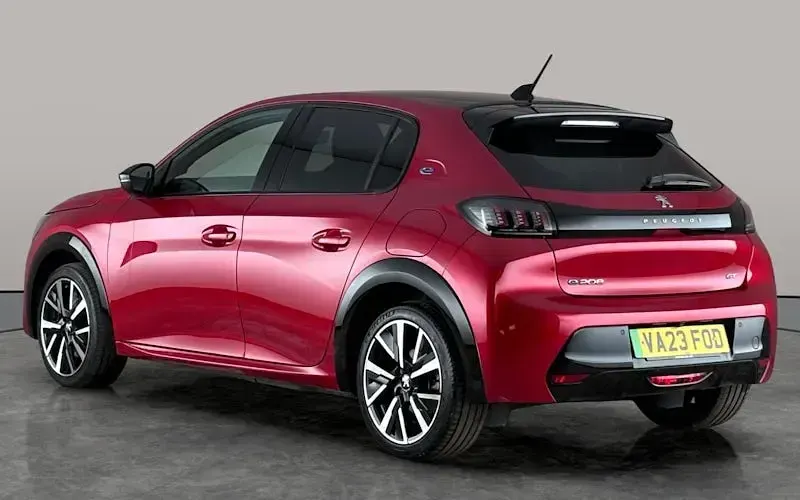 Used Peugeot e-208 GTi 100 kW (136 HP) 2023 Red Hatchback