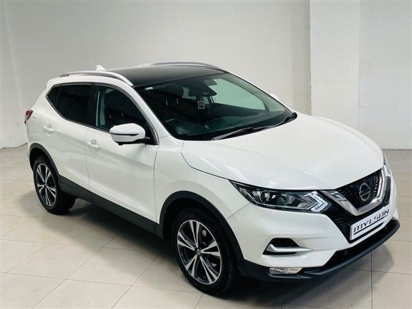 White Used 2018 Nissan Qashqai N-Connecta SUV | £9,600 (A bit pricey) - Image 1/1