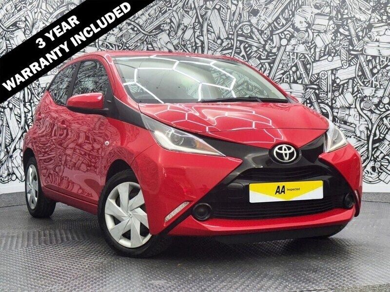 Red Used 2018 Toyota Aygo X-play Hatchback | £5,750 (Fair price) - Image 1/2