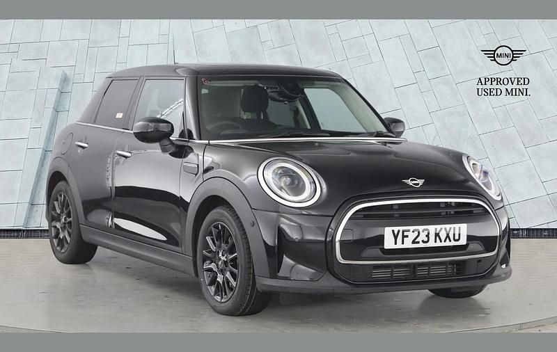 Used Mini Cooper Classic 136 HP (100 kW) 2023 Black Hatchback