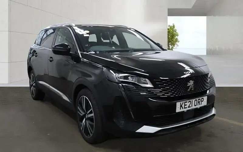 Used Peugeot 5008 Premium 131 HP (96 kW) 2021 SUV
