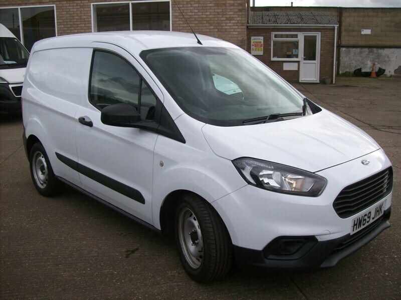 White Used 2020 Ford Transit Van | £6,995 (Good price) - Image 1/4