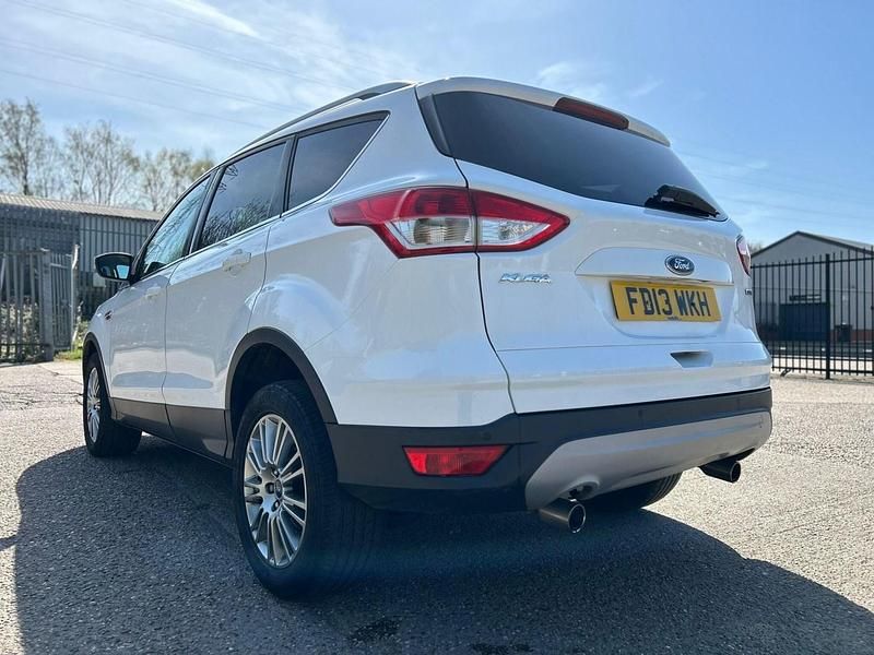 Używany Ford Kuga Titanium 2013 Biały SUV
