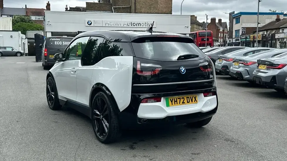 Used BMW i3 Comfort Edition 133 kW (181 HP) 2022 White Hatchback