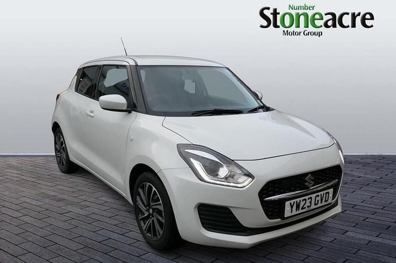 Used Suzuki Swift SZ-L 83 HP (61 kW) 2023 White Hatchback