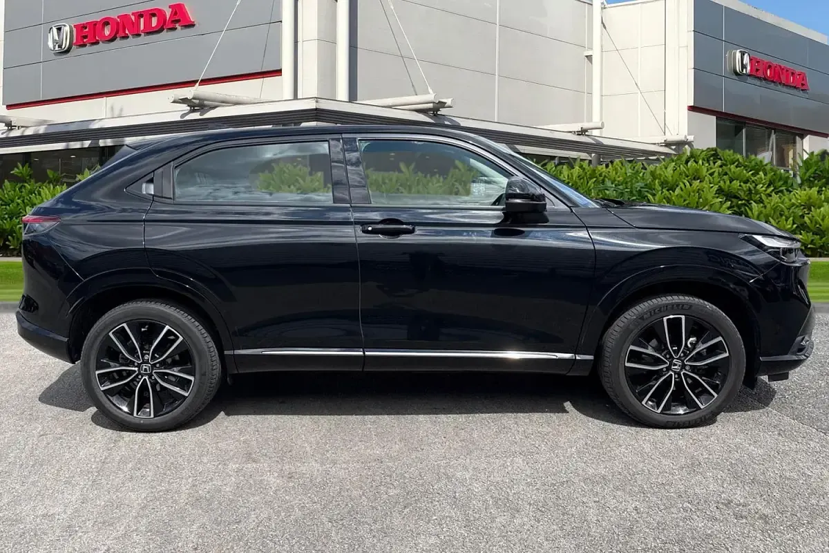 Used Honda HR-V Advance 131 HP (96 kW) 2022 Black SUV