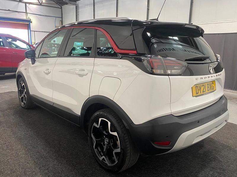 Used Vauxhall Crossland SRi 2021 White SUV