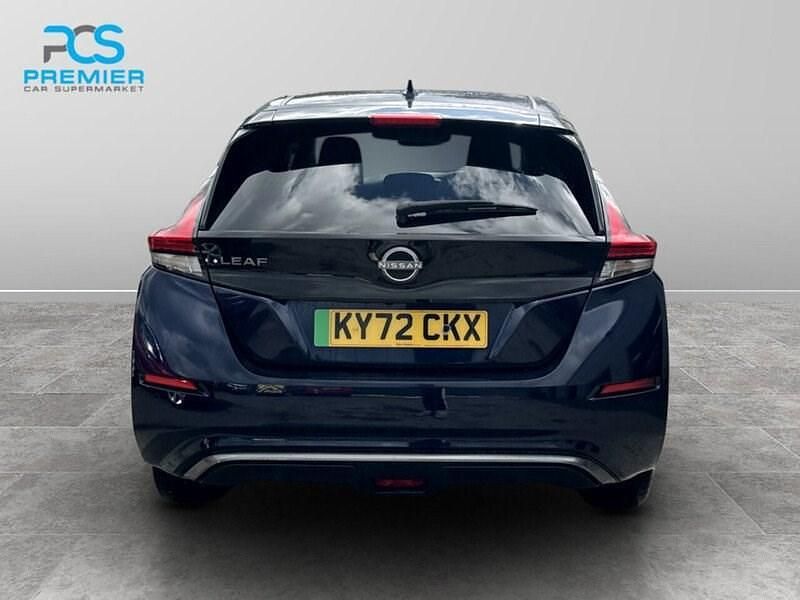 Used Nissan Leaf N-Connecta 110 kW (150 HP) 2022 Blue Hatchback