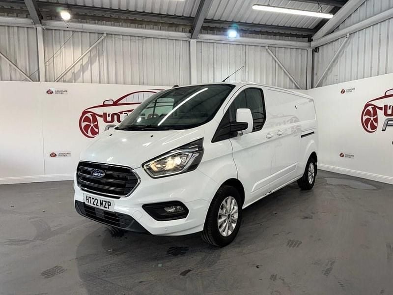 Used Ford Transit Custom Limited 130 HP (95 kW) 2022 White Van