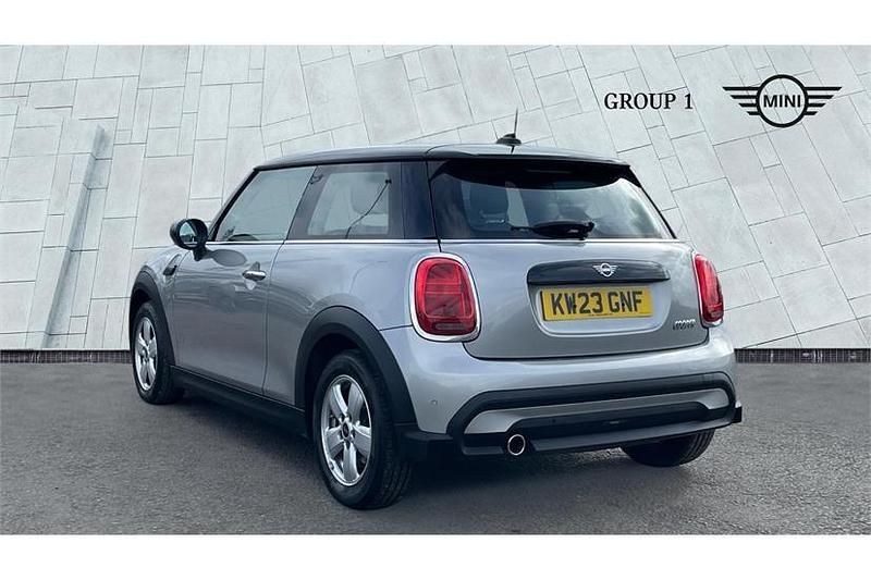 Used Mini Cooper Classic 136 HP (100 kW) 2023 Melting silver iii Hatchback