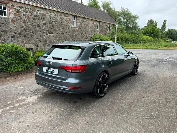 Used Audi A4 Sport 190 HP (139 kW) 2016 Grey Estate