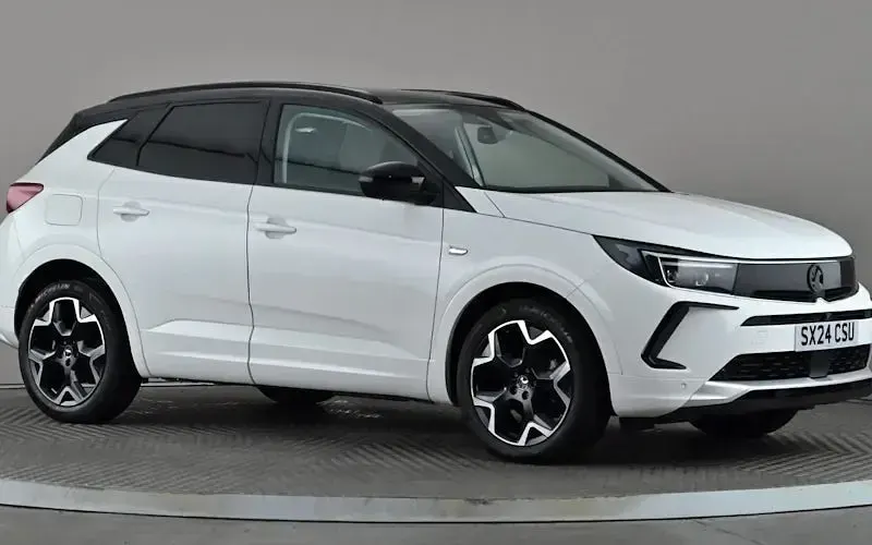 Used Vauxhall Grandland X Ultimate 131 HP (96 kW) 2024 SUV