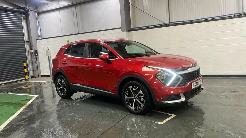 Red Used 2024 Kia Sportage 2 SUV | £25,798 (Good price) - Image 1/4