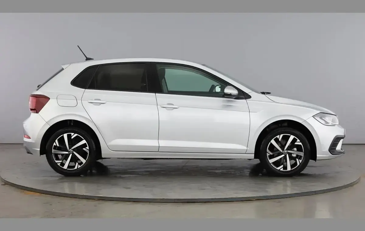 Used VW Polo Match 95 HP (69 kW) 2025 Silver Hatchback